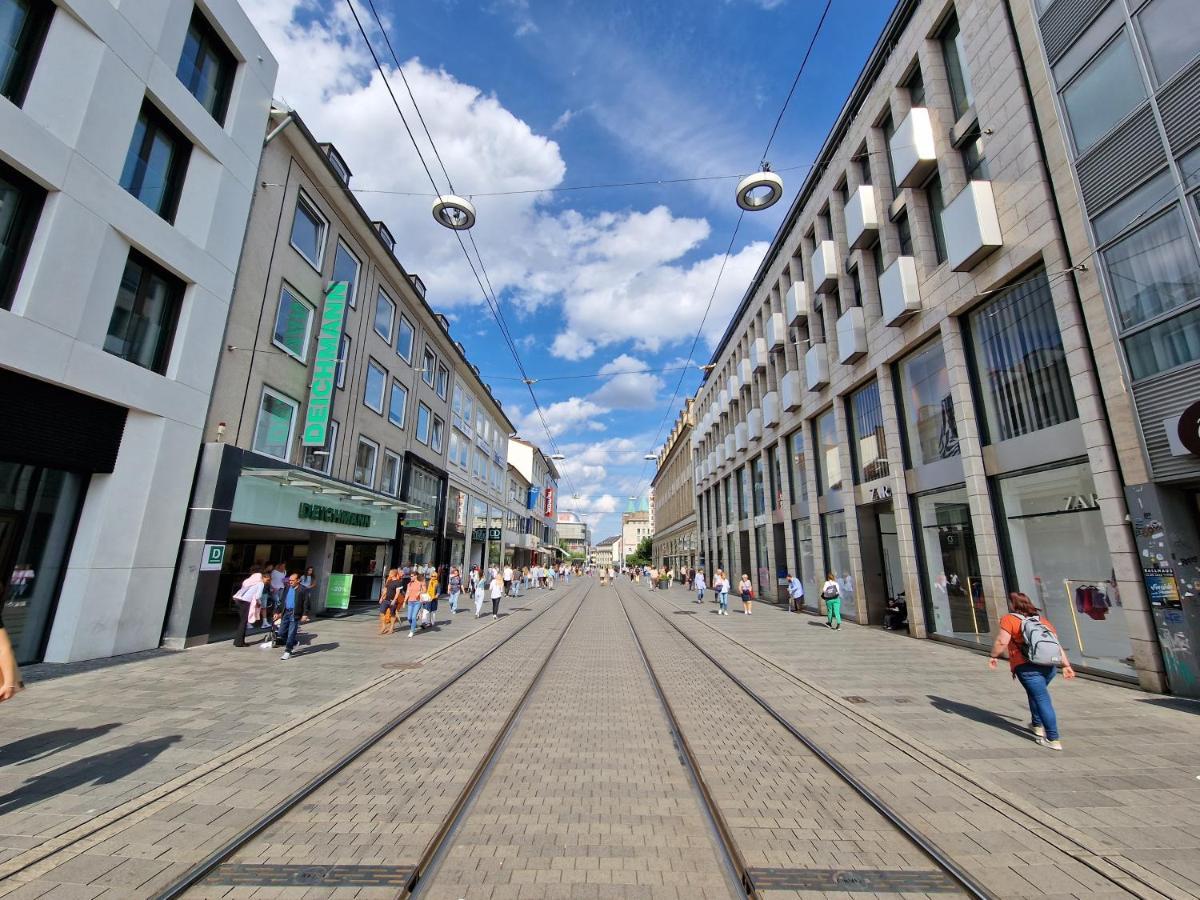 Exklusives Und Helles Dachgeschoss-Apartment No 3 Im Zentrum Von Kassel, Schnelles 1Gbit Internet, Geschirrspueler, Boxspringbetten Εξωτερικό φωτογραφία