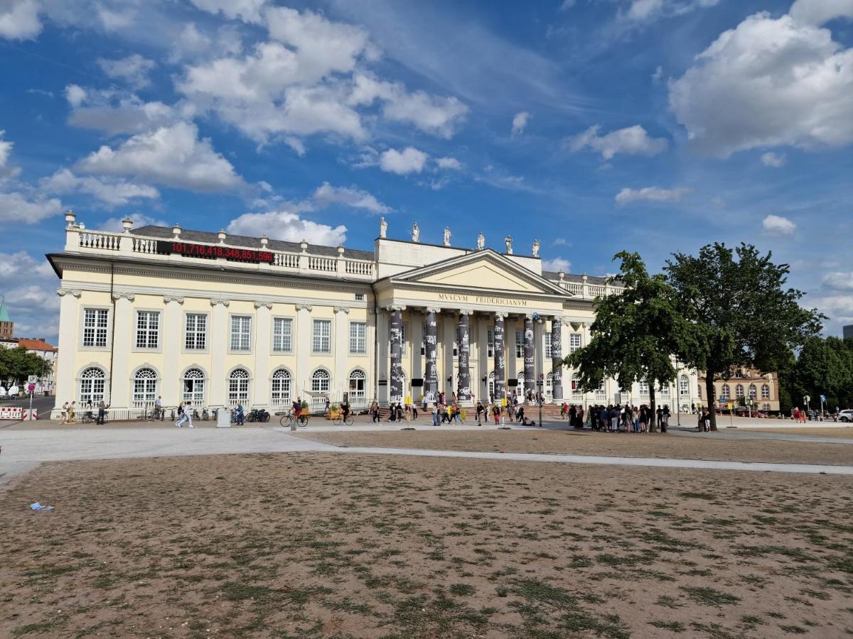 Exklusives Und Helles Dachgeschoss-Apartment No 3 Im Zentrum Von Kassel, Schnelles 1Gbit Internet, Geschirrspueler, Boxspringbetten Εξωτερικό φωτογραφία